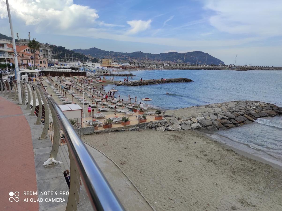Pama Mar Apartment Imperia Exterior photo