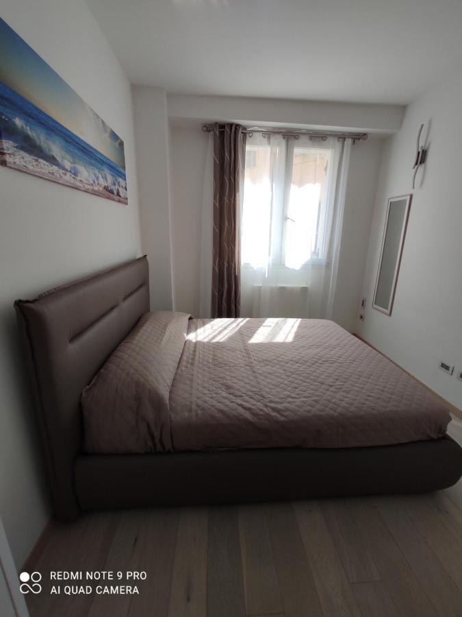 Pama Mar Apartment Imperia Exterior photo