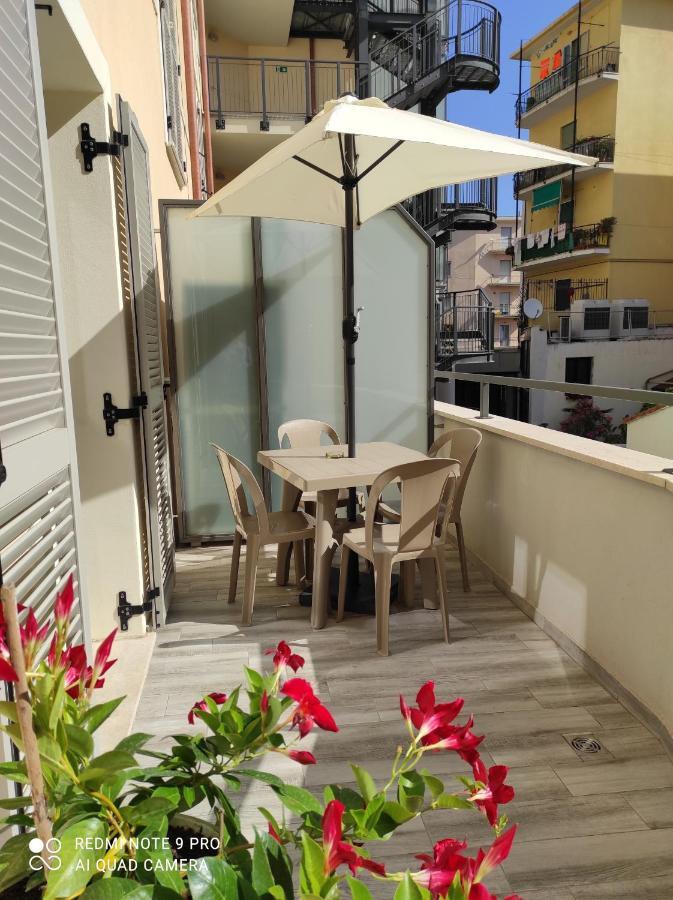 Pama Mar Apartment Imperia Exterior photo